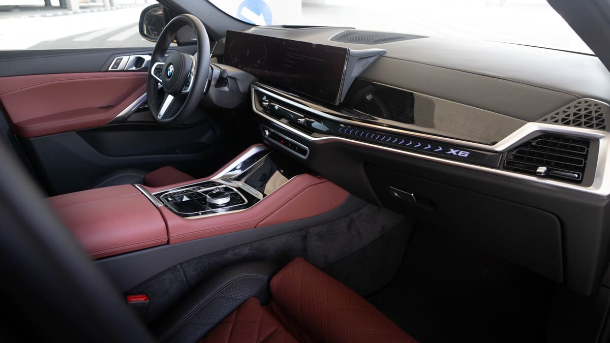 
								Rent BMW X6 in Dubai full									