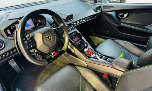 Rent-Lamborghini-Huracan